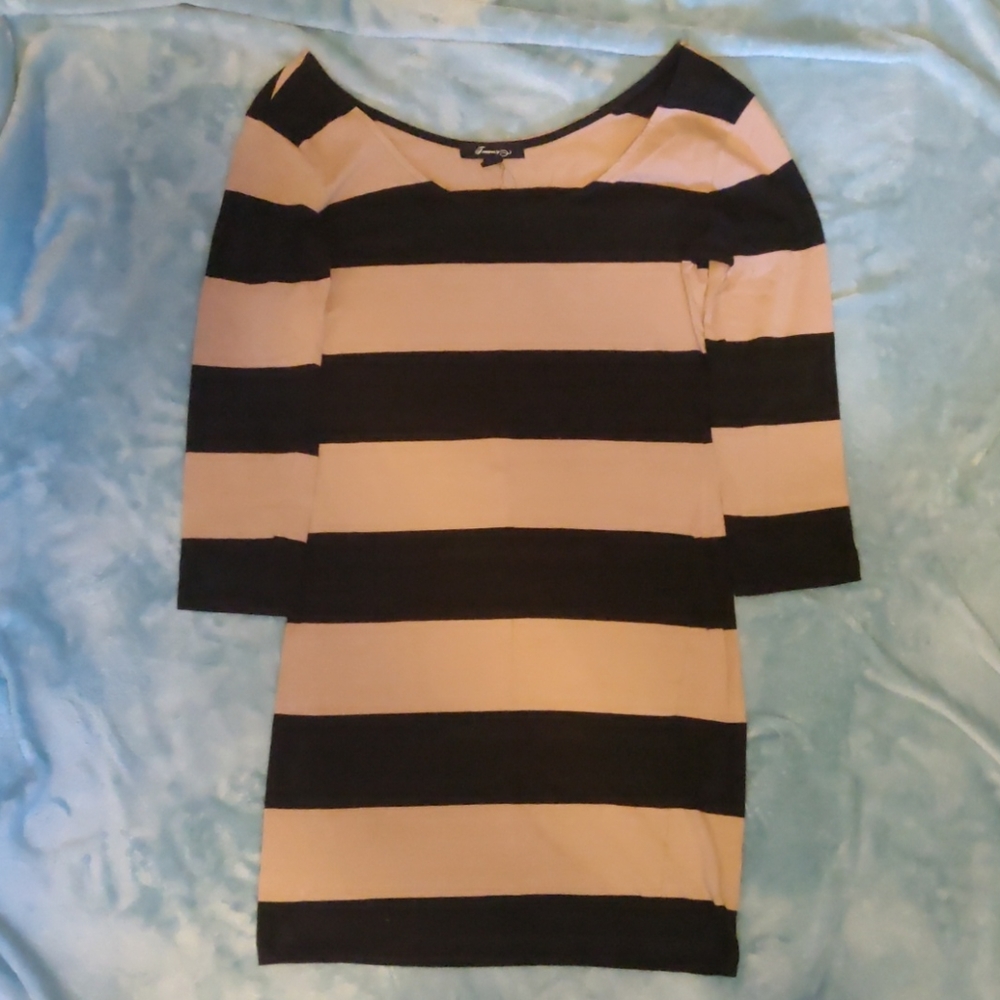 3/4 length sleeve tunic top from Forever21